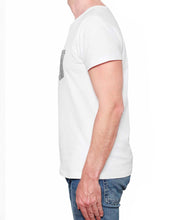 Up-Cycled Check Pattern Pocket - V-Neck Men's T-Shirt (White)