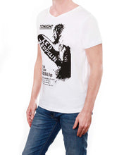 Zeppelin Tour Poster - Men's V Neck T-Shirt (White)